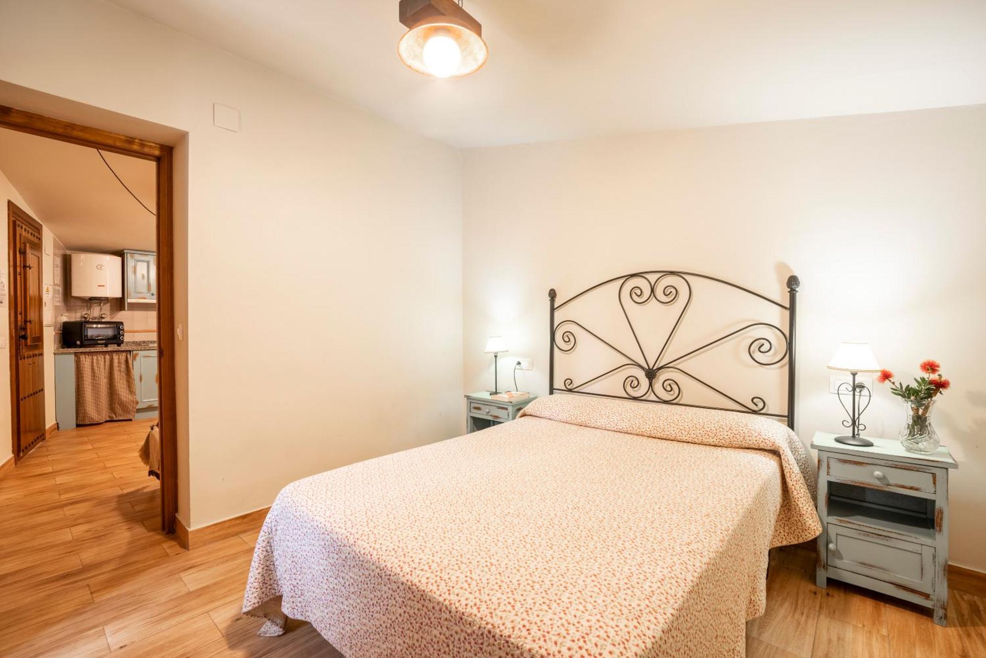 Holiday home Apiedesierra - Caserio Del Colmenar