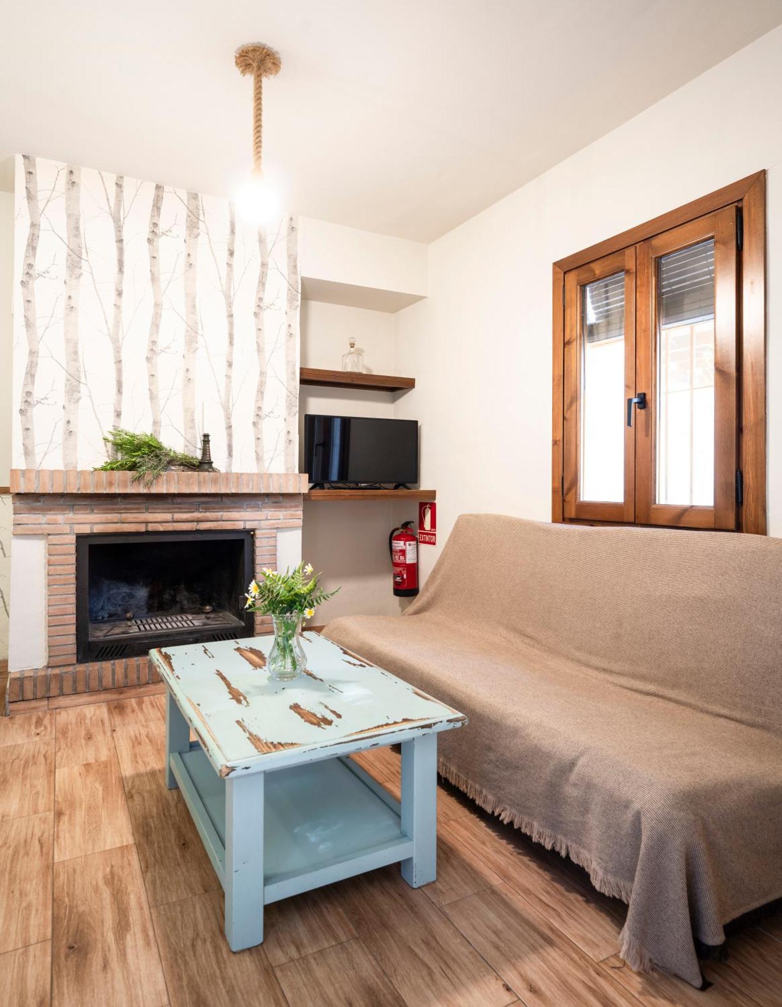 Holiday home Apiedesierra - Caserio Del Colmenar Huetor Santillan
